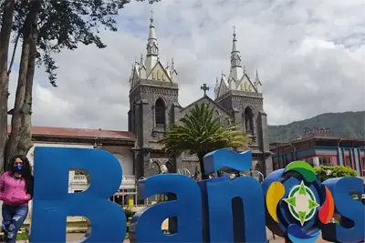 Basílica de la virgen de baños de agua santa