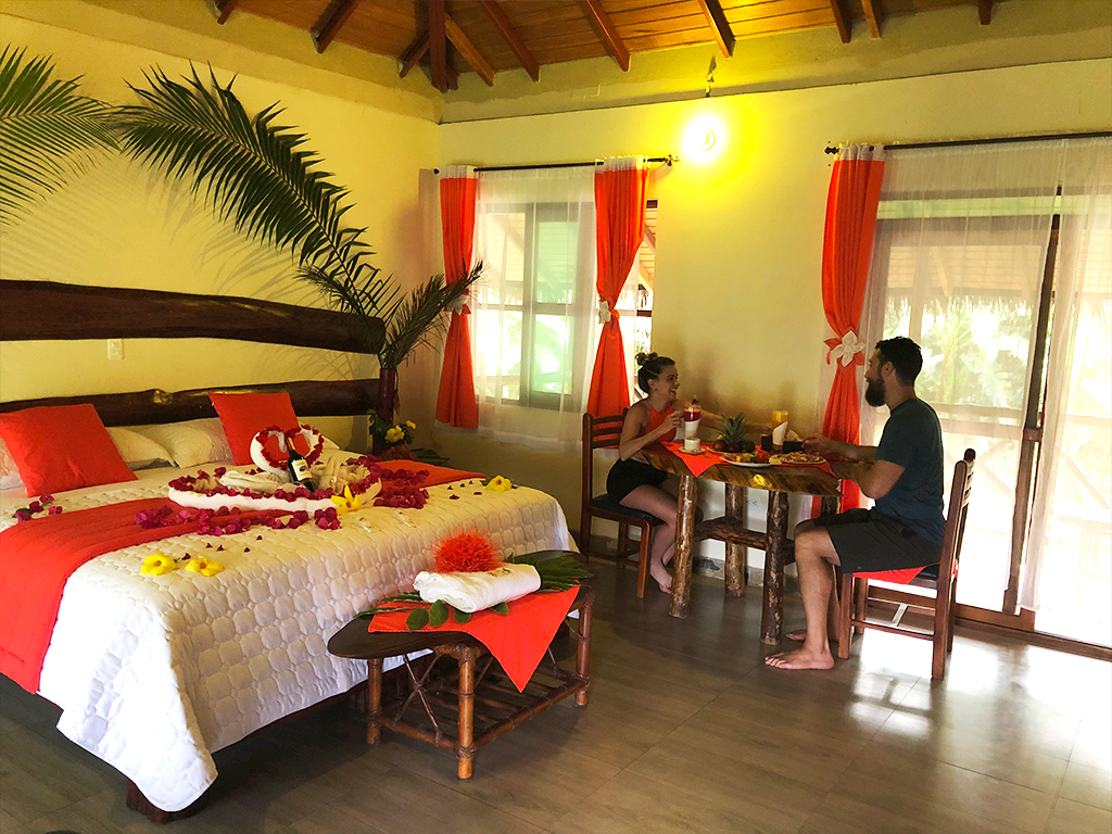 Mira como son las habitaciones de Suchipacari Lodge